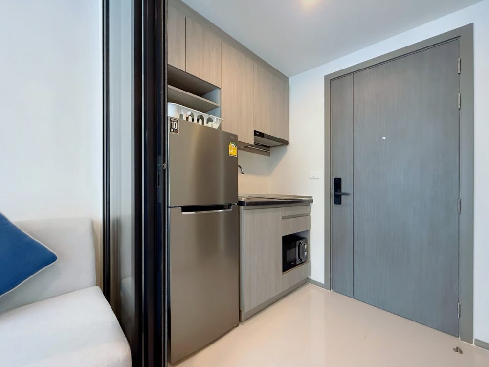 Brixton Kaset Sriracha Campus 新房间，拎包入住，家具齐全-8