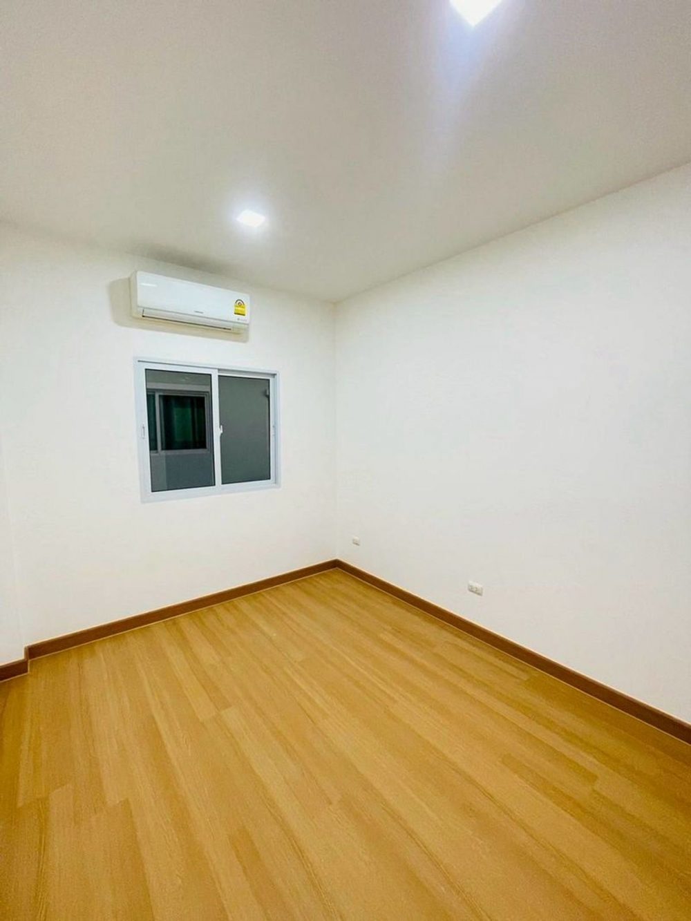 The Prize Sriracha 转角联排别墅，全新装修，拎包入住-10