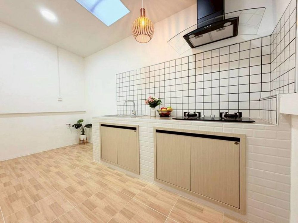 Golden Place Village 房屋已全新装修，干净漂亮，可拎包入住-10