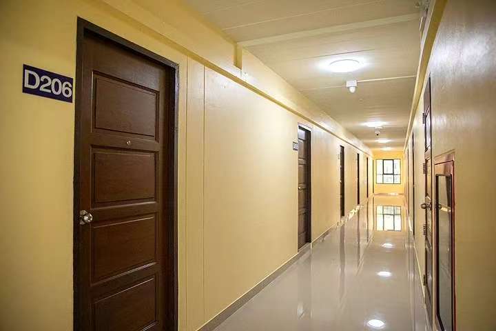 The Zleep 位于 Ao Udom-Pak Ruam 路，靠近 Robinson Bowin 的豪华现房公寓，拎包即可入住！-4