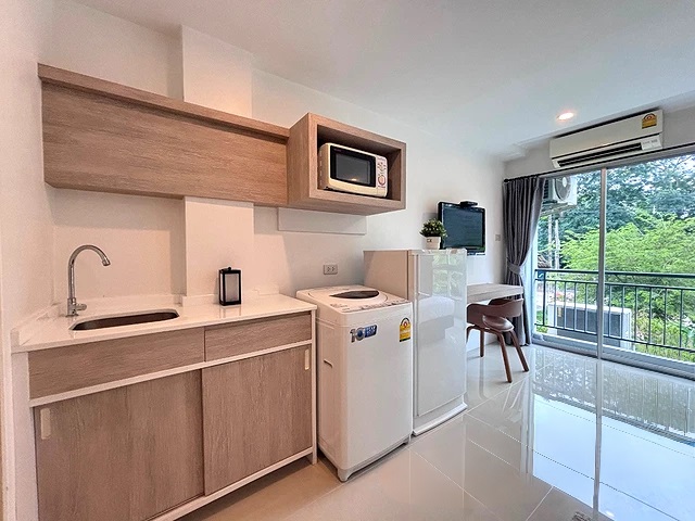 The Camp 简约风格房间，家具齐全，交通便利-5