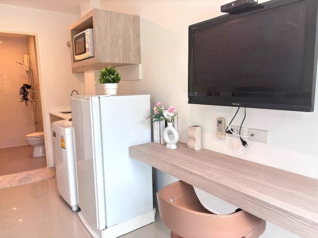 The Camp 简约风格房间，家具齐全，交通便利-6