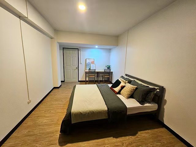Premier Place 全新装修房间，配备全新家具，拎包入住-2