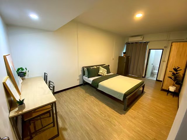 Premier Place 全新装修房间，配备全新家具，拎包入住-3