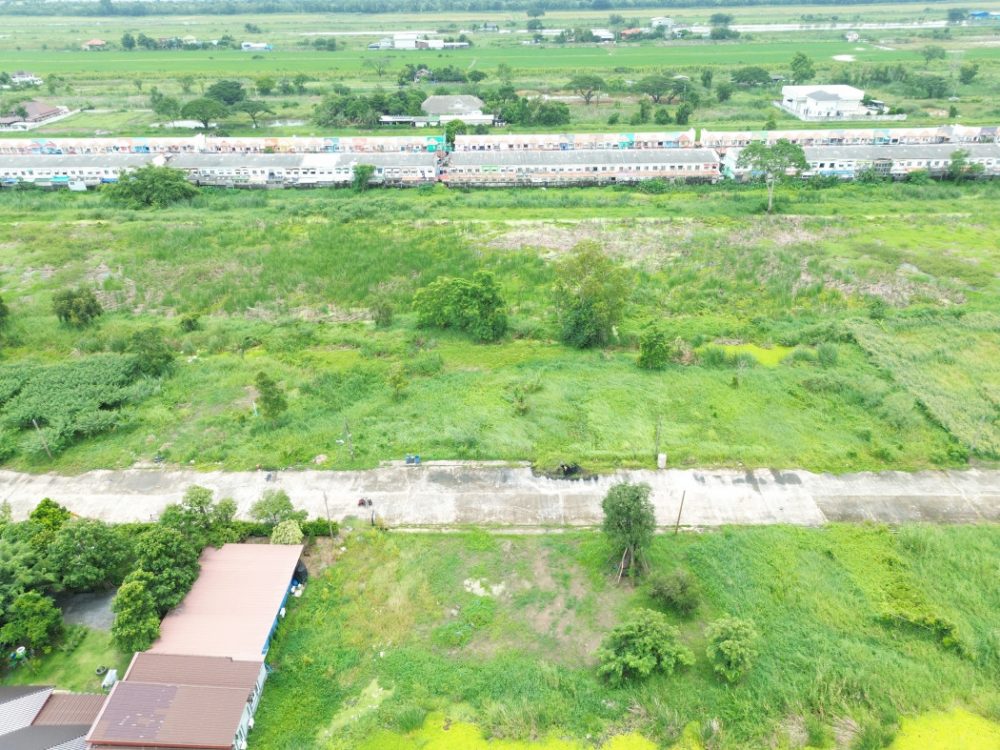 粉红地带，距离兰实-那空那育公路仅 1.3 公里-3