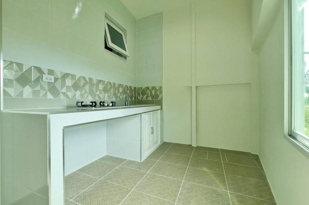 Park Village 4 拐角联排别墅，全新装修，拎包入住-5